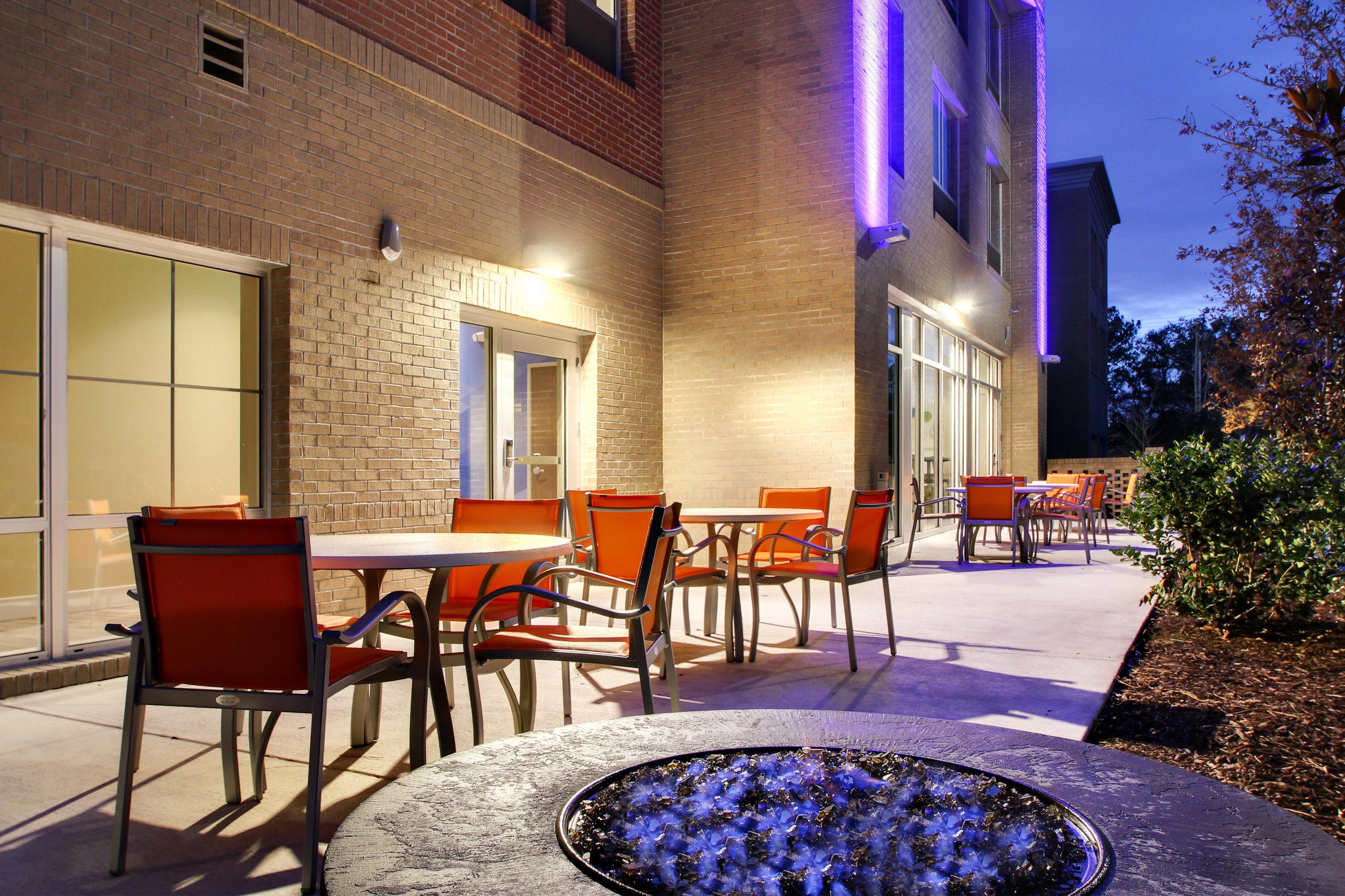 Holiday Inn Express & Suites Charleston Ne Mt Pleasant Us17 By Ihg Mount Pleasant Buitenkant foto