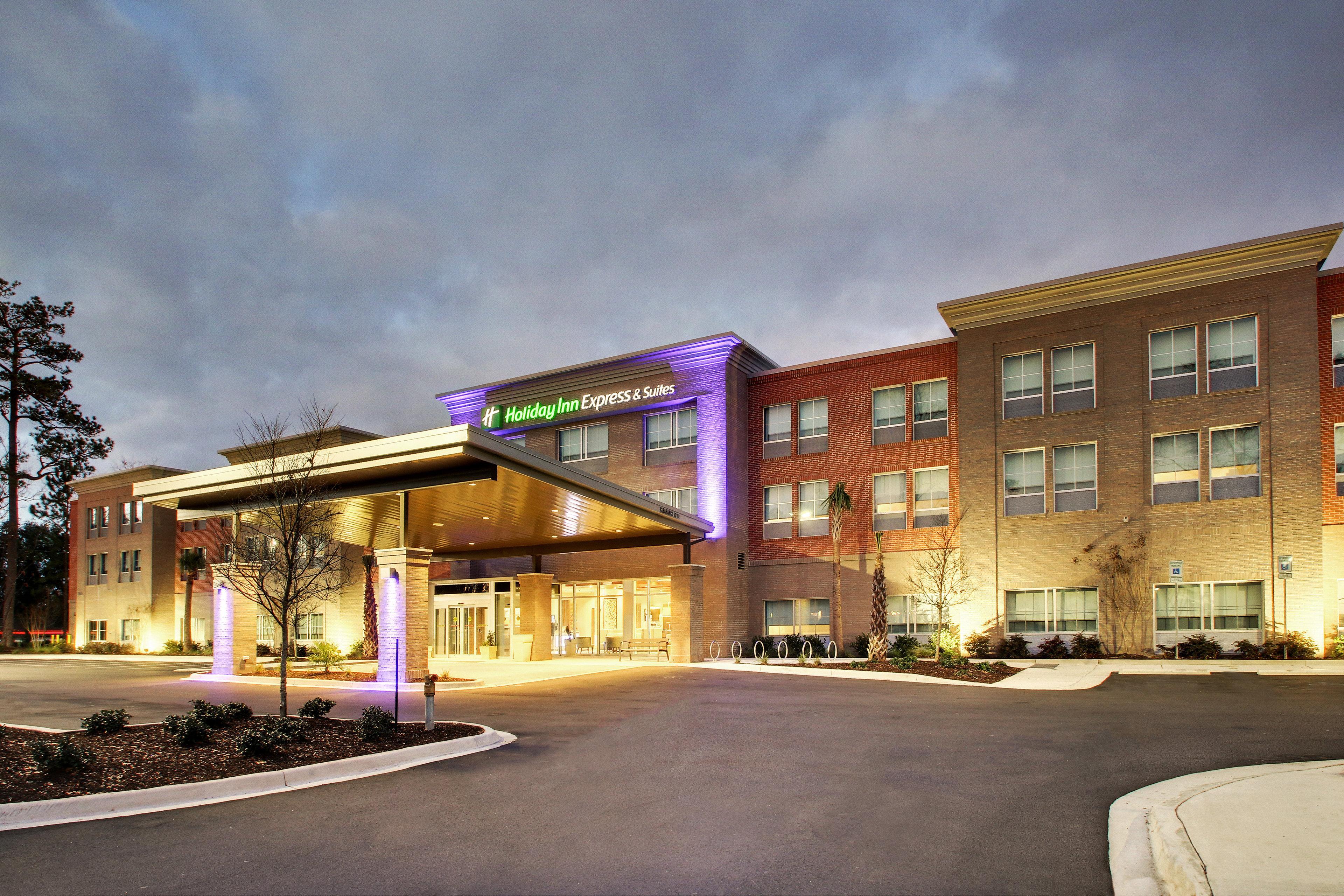 Holiday Inn Express & Suites Charleston Ne Mt Pleasant Us17 By Ihg Mount Pleasant Buitenkant foto