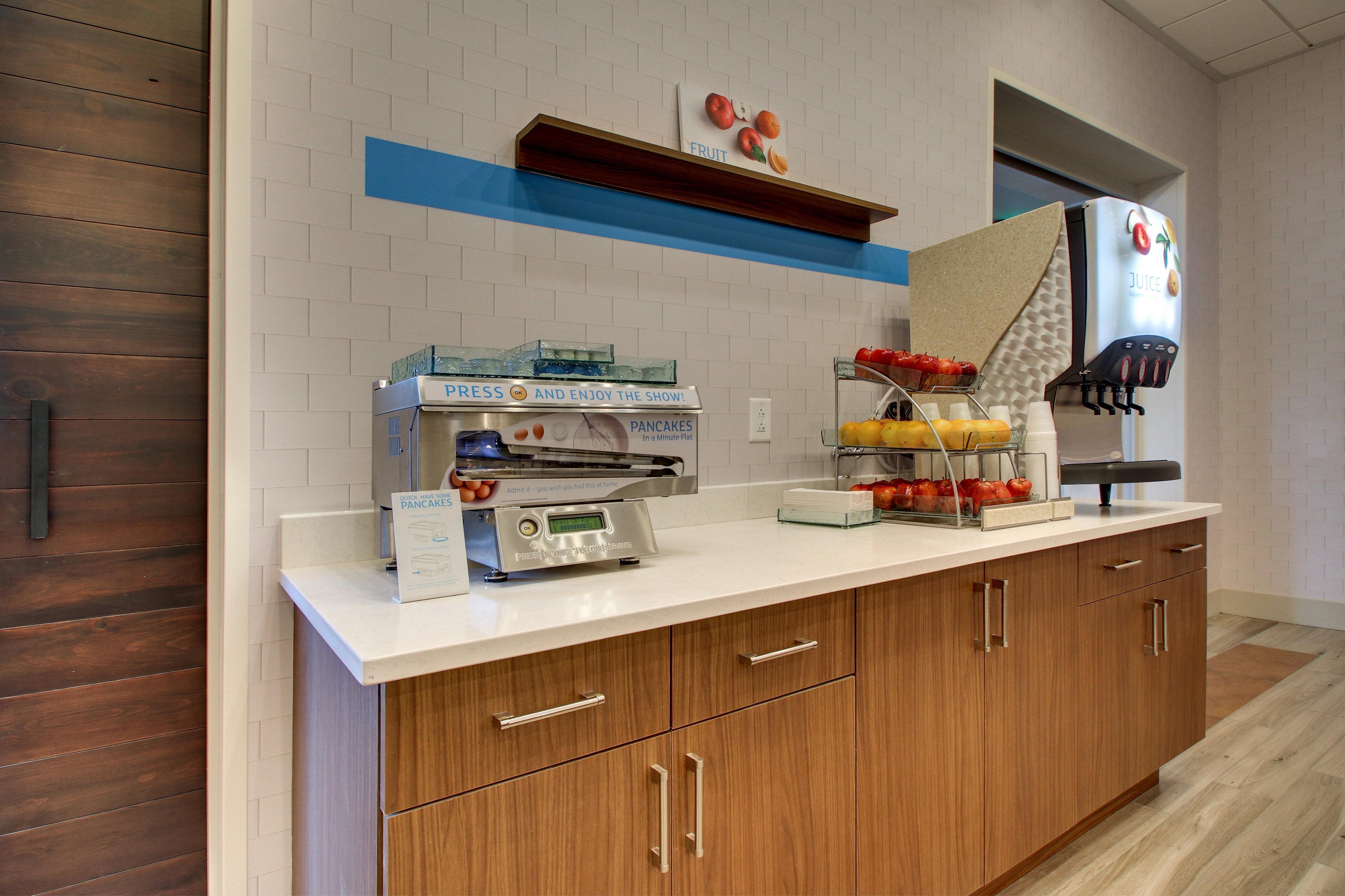 Holiday Inn Express & Suites Charleston Ne Mt Pleasant Us17 By Ihg Mount Pleasant Buitenkant foto